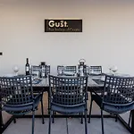 Gust, Sea View, Pool, Jacuzzi, Sauna, Cinema *