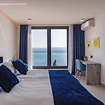 Gust, Sea View, Pool, Jacuzzi, Sauna, Cinema 빌라 *