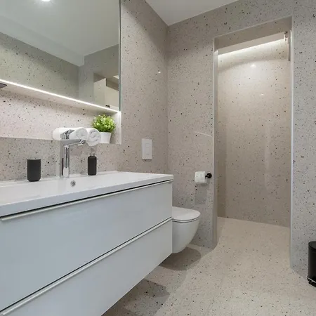 Gust With Heated Pool, Jacuzzi, Sauna And Cinema * Celina