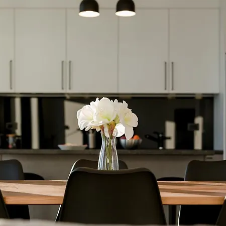 ヴィラ Gust, Sea View, Pool, Jacuzzi, Sauna, Cinema *