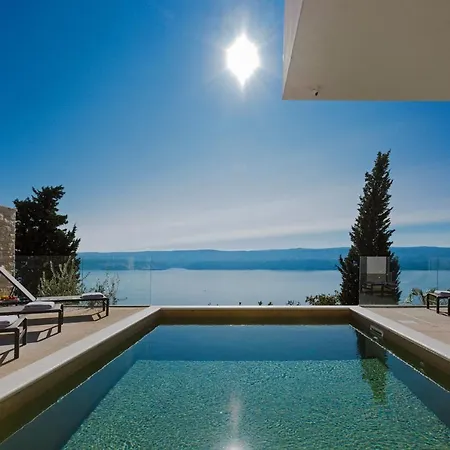 Villa Gust, Sea View, Pool, Jacuzzi, Sauna, Cinema