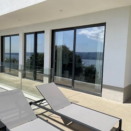 ヴィラ Gust, Sea View, Pool, Jacuzzi, Sauna, Cinema